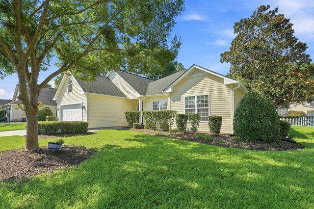 168 Woodlyn Ave., Little River, SC 29566