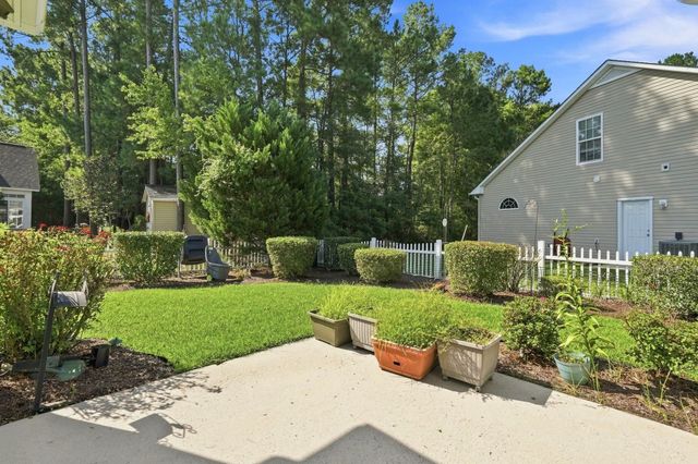168 Woodlyn Ave., Little River, SC 29566