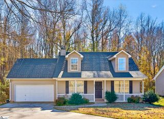 353 Marble Lane, Boiling Springs, SC 29316