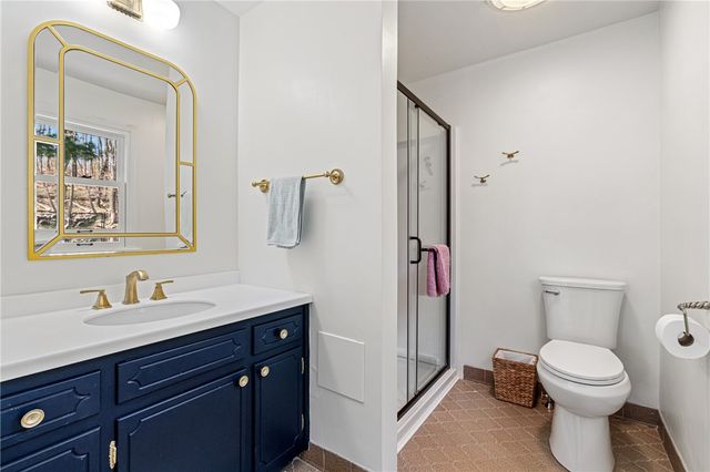 119 Shadow Ridge Dr, Fox Chapel, PA 15238