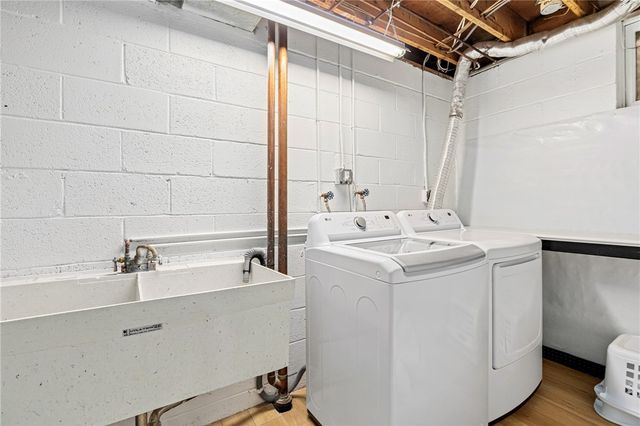 119 Shadow Ridge Dr, Fox Chapel, PA 15238