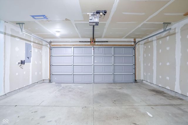 3689 Indigo Blue Boulevard, Whitestown, IN 46075