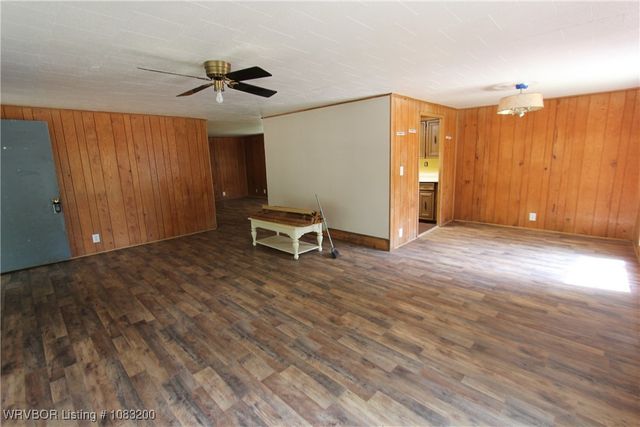 632 Graham Street, Mountainburg, AR 72946