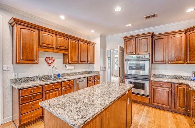 2999 STEEPLEGATE CV, Germantown, TN 38138