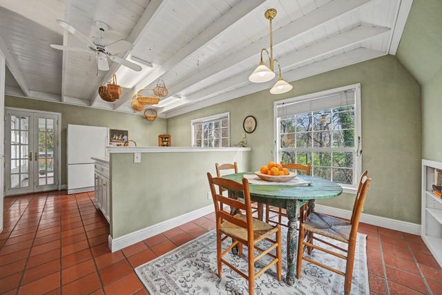 10690 White Oak Rd, Plymouth, CA 95669