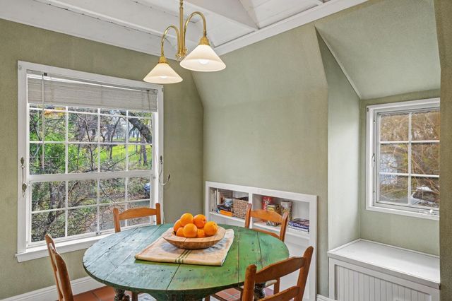 10690 White Oak Rd, Plymouth, CA 95669