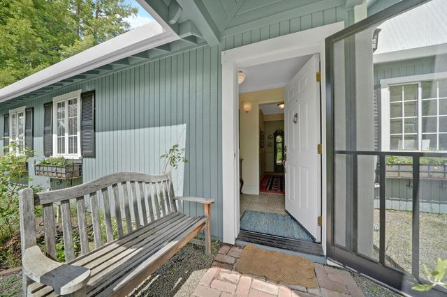 10690 White Oak Rd, Plymouth, CA 95669