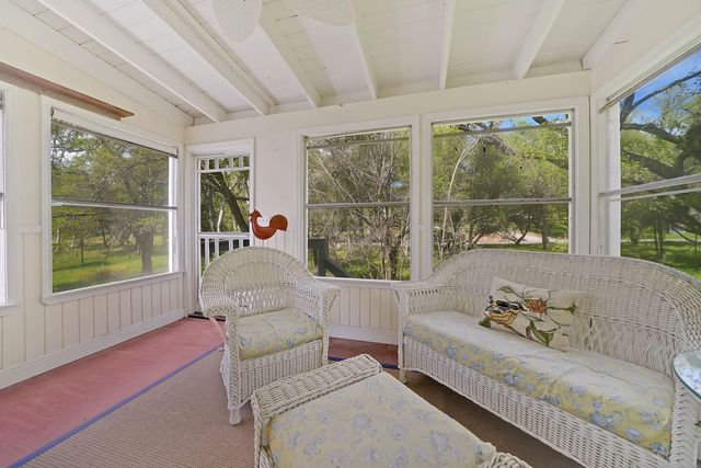 10690 White Oak Rd, Plymouth, CA 95669