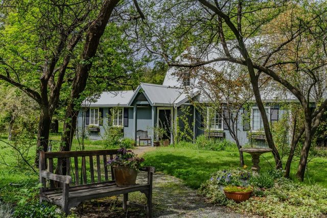 10690 White Oak Rd, Plymouth, CA 95669