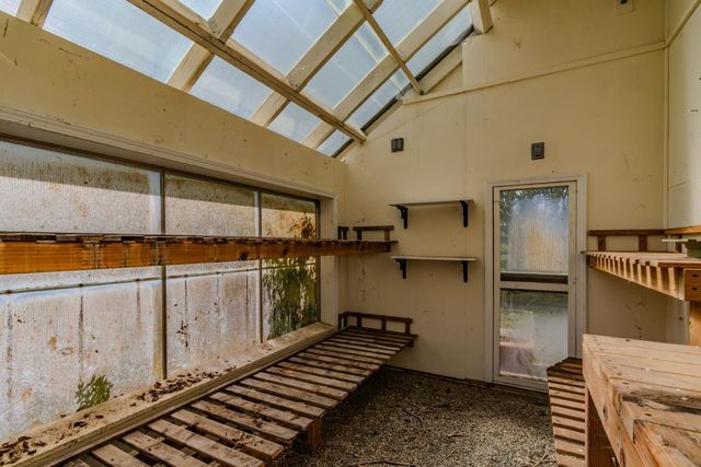 10690 White Oak Rd, Plymouth, CA 95669