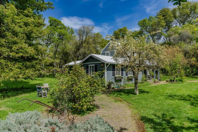 10690 White Oak Rd, Plymouth, CA 95669