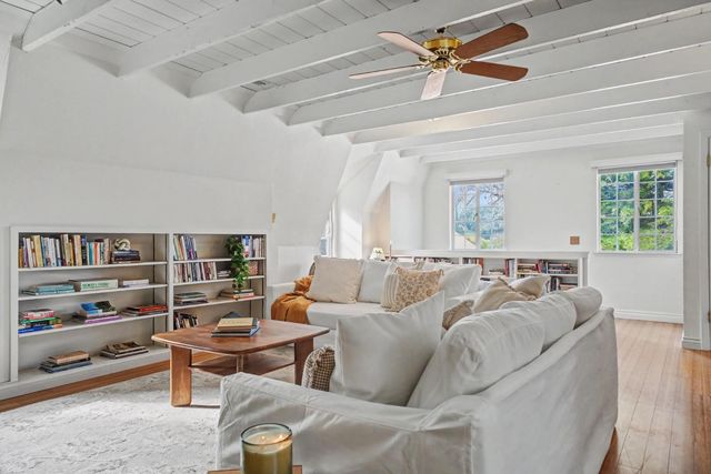 10690 White Oak Rd, Plymouth, CA 95669