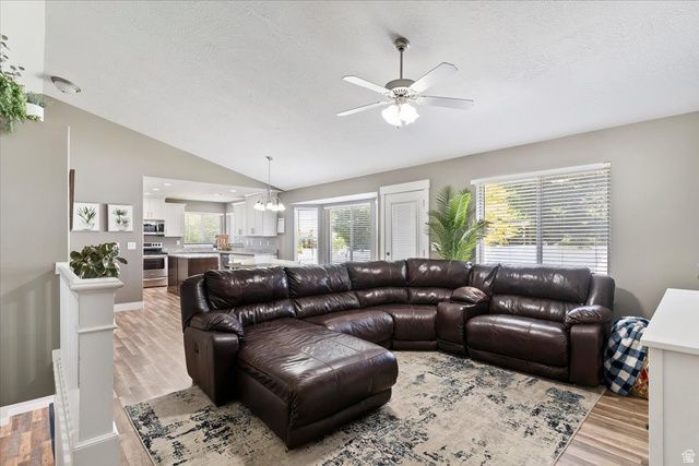 1628 W 1050 S, Syracuse, UT 84075