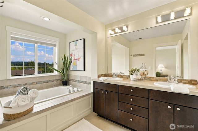 11321 178th Place NE, Redmond, WA 98052