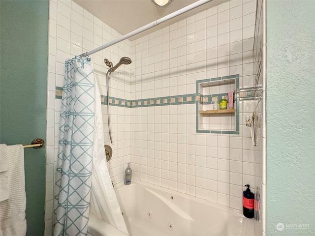 213 Madrona Way, Sequim, WA 98382