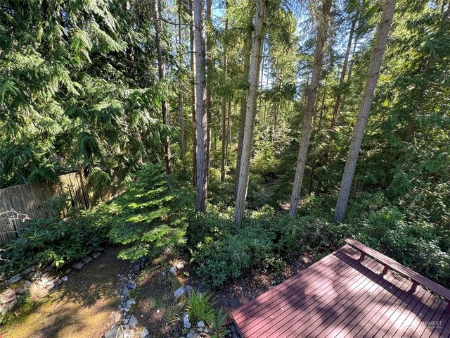 213 Madrona Way, Sequim, WA 98382