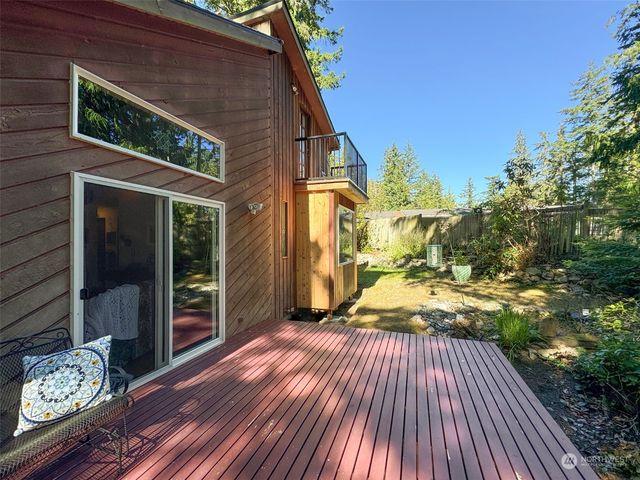 213 Madrona Way, Sequim, WA 98382