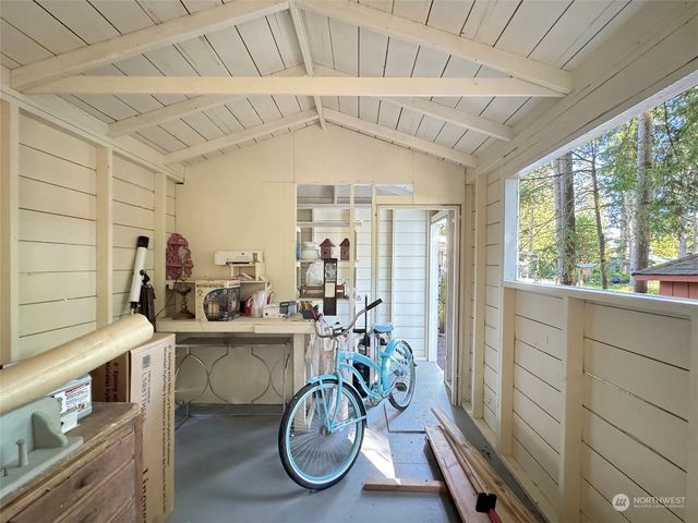 213 Madrona Way, Sequim, WA 98382