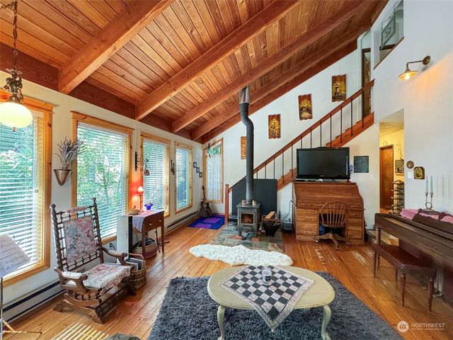 213 Madrona Way, Sequim, WA 98382