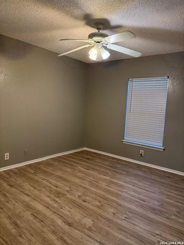 9642 Vale, San Antonio, TX 78245