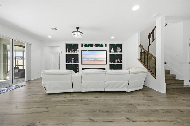 7792 NOTCHED PINE BEND, Wesley Chapel, FL 33545