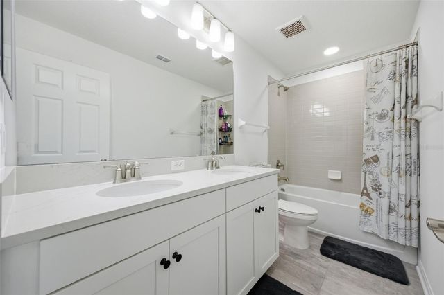 7792 NOTCHED PINE BEND, Wesley Chapel, FL 33545