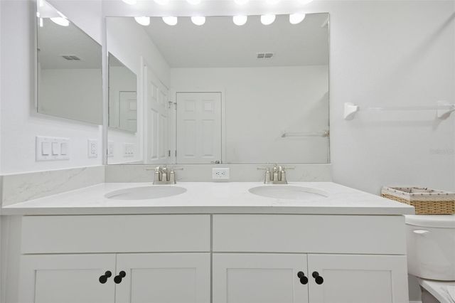 7792 NOTCHED PINE BEND, Wesley Chapel, FL 33545