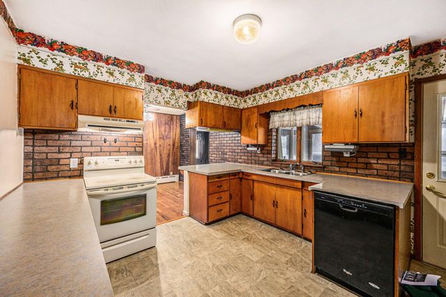 12458 County Road 665, Bloomingdale, MI 49026