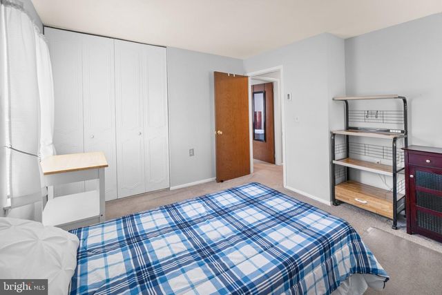 11 BUCKINGHAM DR, Southampton, NJ 08088