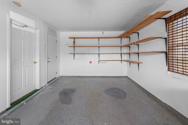 11 BUCKINGHAM DR, Southampton, NJ 08088
