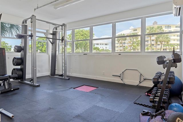 1920 S Ocean Drive 1611, Fort Lauderdale, FL 33316