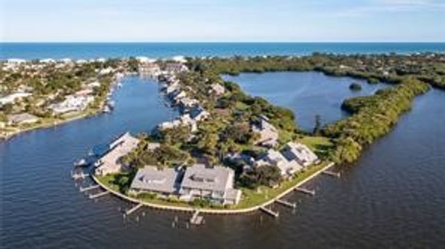 904 Spyglass Lane 904, Vero Beach, FL 32963