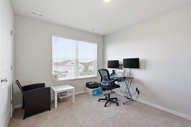 1158 35th Street SW, Altoona, IA 50009