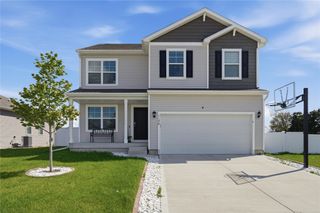1158 35th Street SW, Altoona, IA 50009