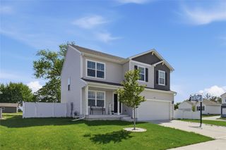 1158 35th Street SW, Altoona, IA 50009
