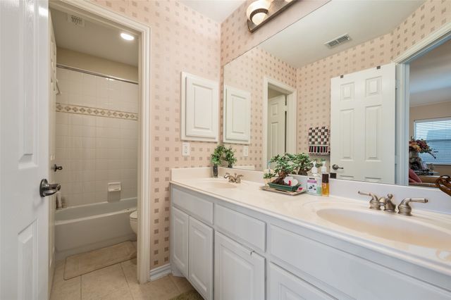 1501 Stone Drive, Carrollton, TX 75010