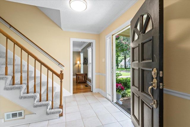 544 KING OAKS CV, Collierville, TN 38017