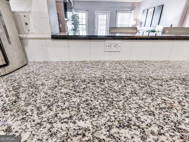 211 COLONIAL HOMES Drive NW 2501, Atlanta, GA 30309