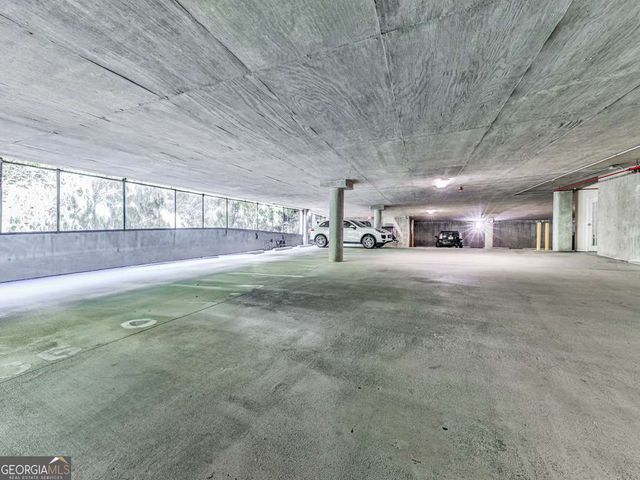 211 COLONIAL HOMES Drive NW 2501, Atlanta, GA 30309