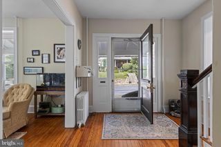 122 W CYPRESS ST, Kennett Square, PA 19348
