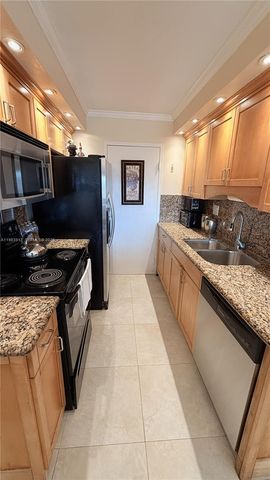 900 NE 18th Ave 1109, Fort Lauderdale, FL 33304