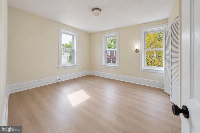 705 POWELL ST, Gloucester City, NJ 08030