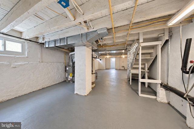 705 POWELL ST, Gloucester City, NJ 08030