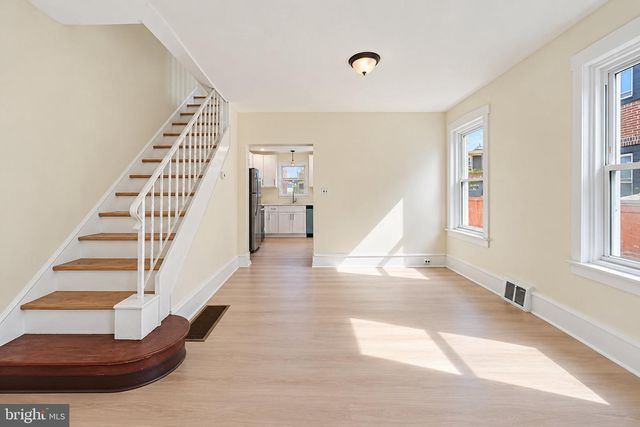 705 POWELL ST, Gloucester City, NJ 08030