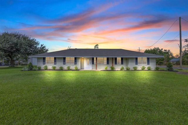 1931 Miller Avenue, Westlake, LA 70669