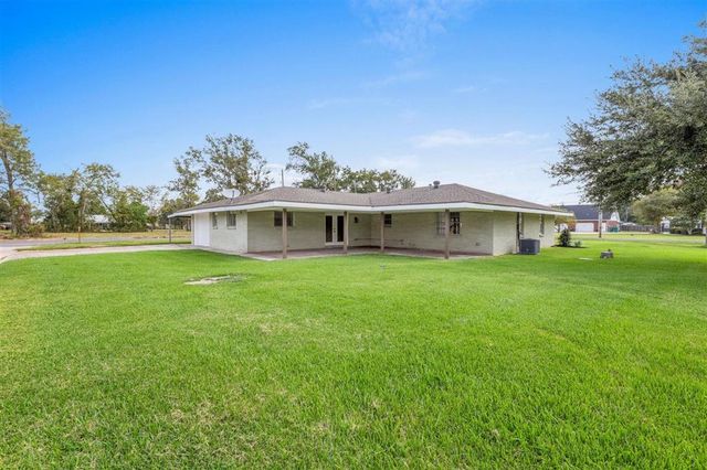 1931 Miller Avenue, Westlake, LA 70669