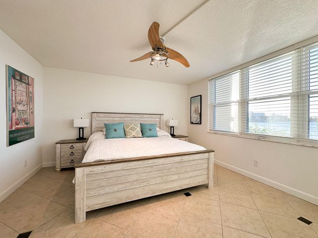 7920 SUN ISLAND DRIVE S 102, South Pasadena, FL 33707