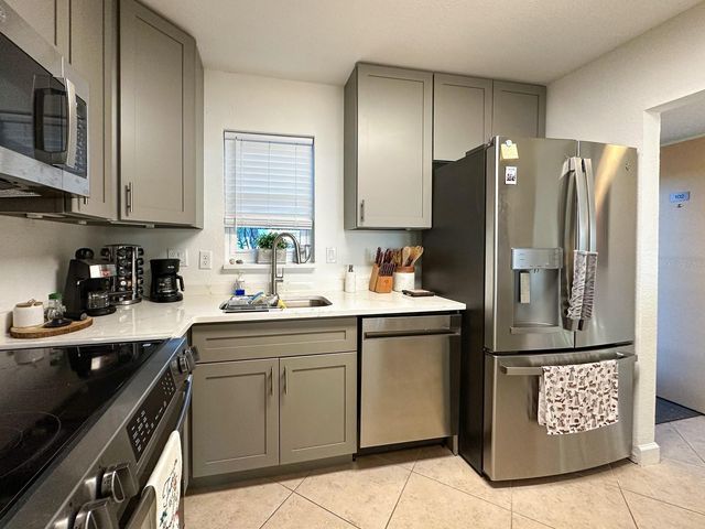 7920 SUN ISLAND DRIVE S 102, South Pasadena, FL 33707