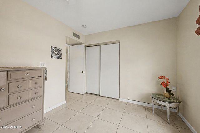 777 LEISURE WORLD --, Mesa, AZ 85206