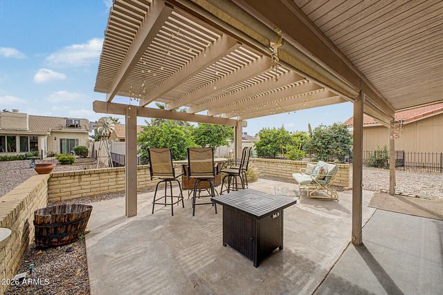 777 LEISURE WORLD --, Mesa, AZ 85206